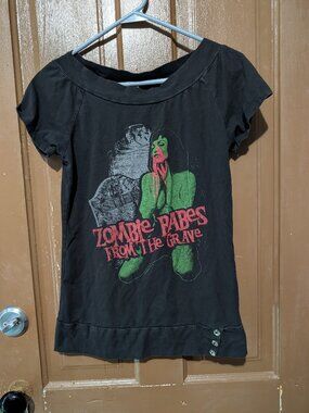 SOURPUSS tunic top, Zombie, undead, horror movie size L. Goth, punk, psychobilly